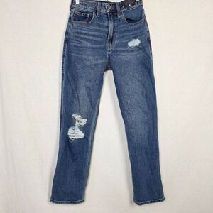 Hollister Ultra High Rise Straight 24x27